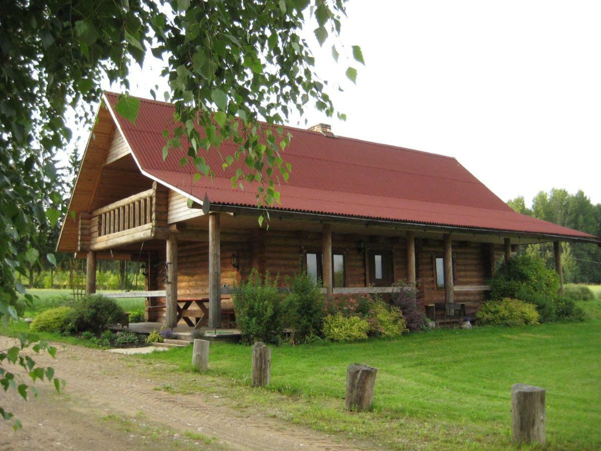 Vila "Ziedkalni" Bīriņi Exteriér fotografie