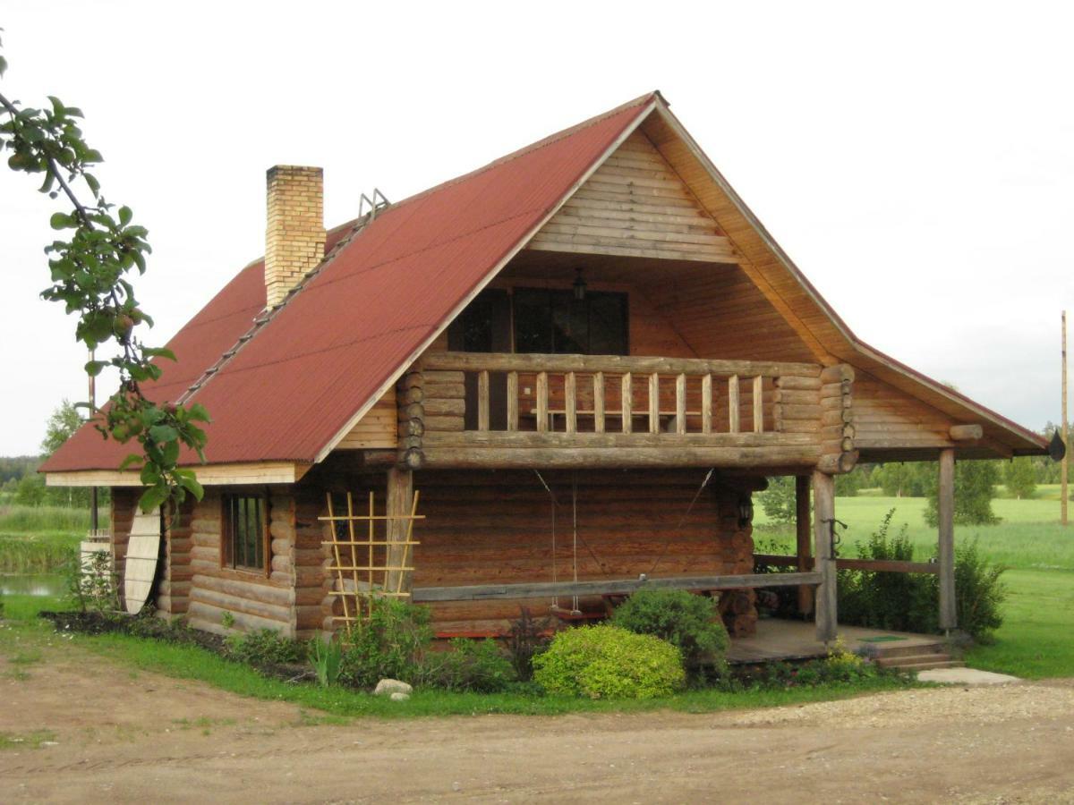 Vila "Ziedkalni" Bīriņi Exteriér fotografie
