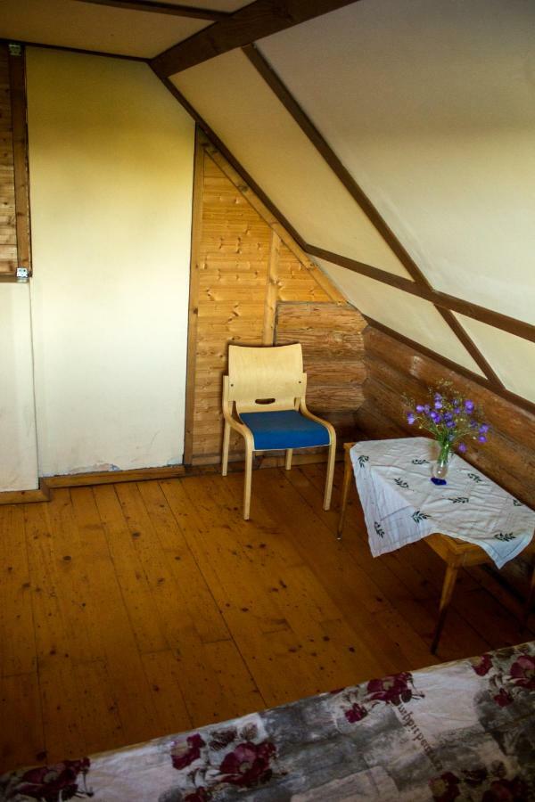 Vila "Ziedkalni" Bīriņi Exteriér fotografie