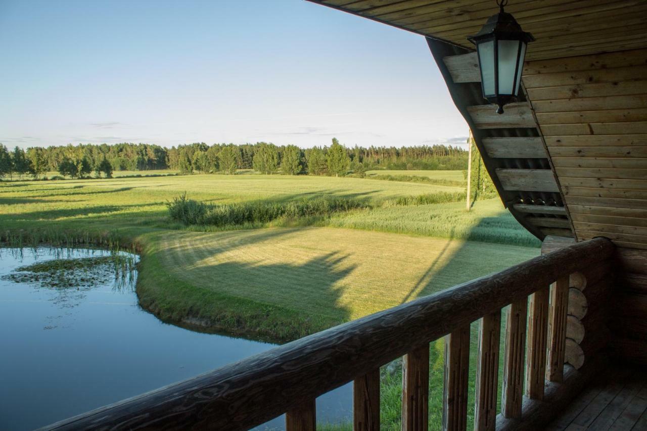 Vila "Ziedkalni" Bīriņi Exteriér fotografie