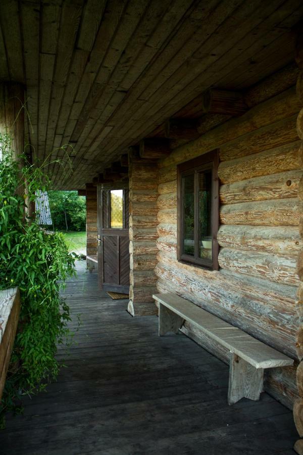 Vila "Ziedkalni" Bīriņi Exteriér fotografie
